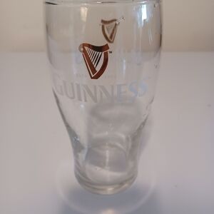 Guinness Draft Beer Clear Glass One Pint Barwar